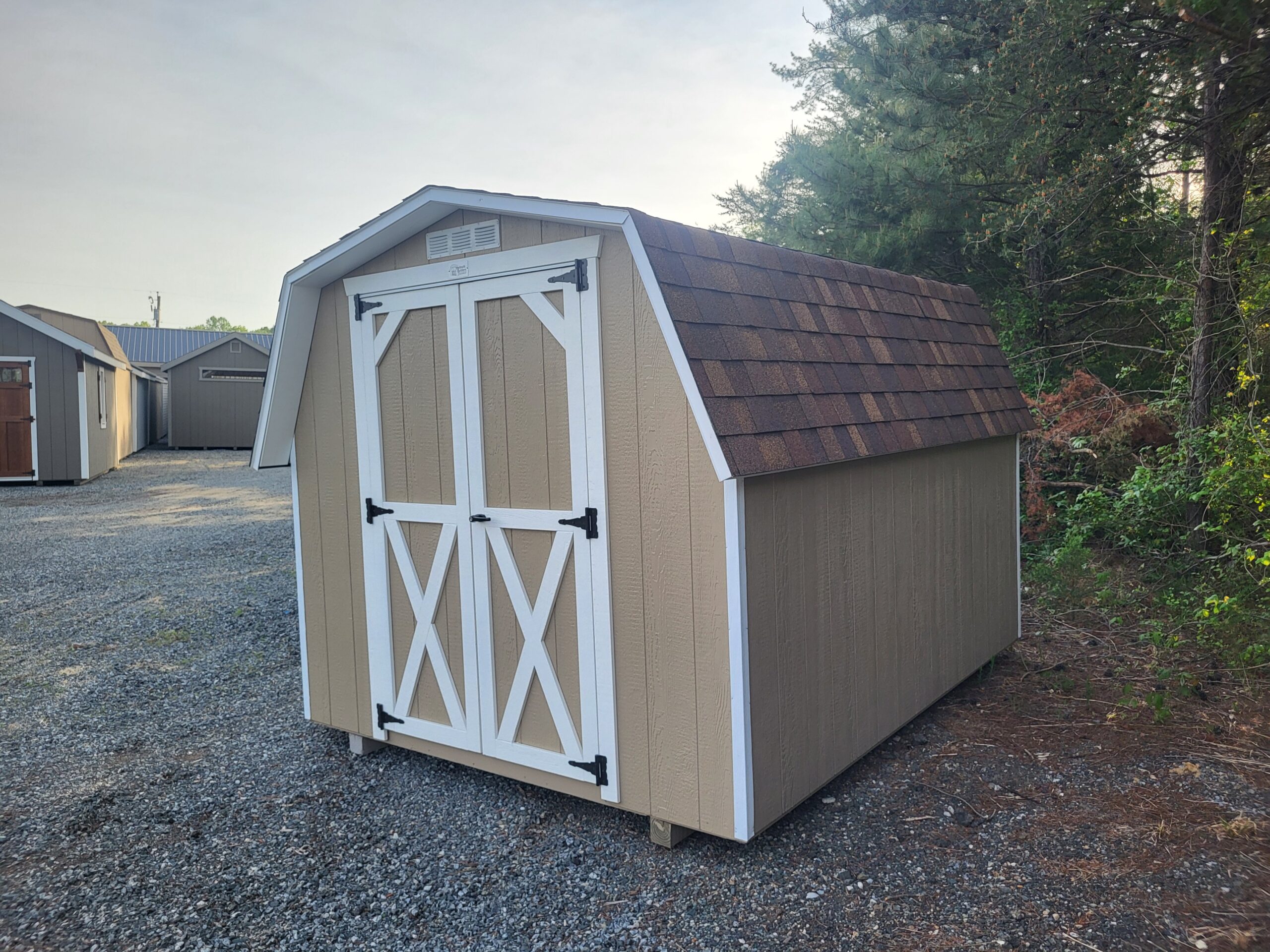 RV25000 8X10X4 Classic Barn